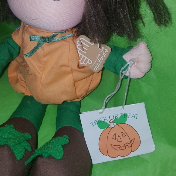 Precious Moments October Doll - Picture 6 of 6